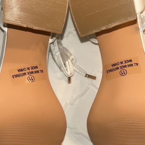Lulu’s White Strappy Sandals (Size 11) - Picture 4 of 11